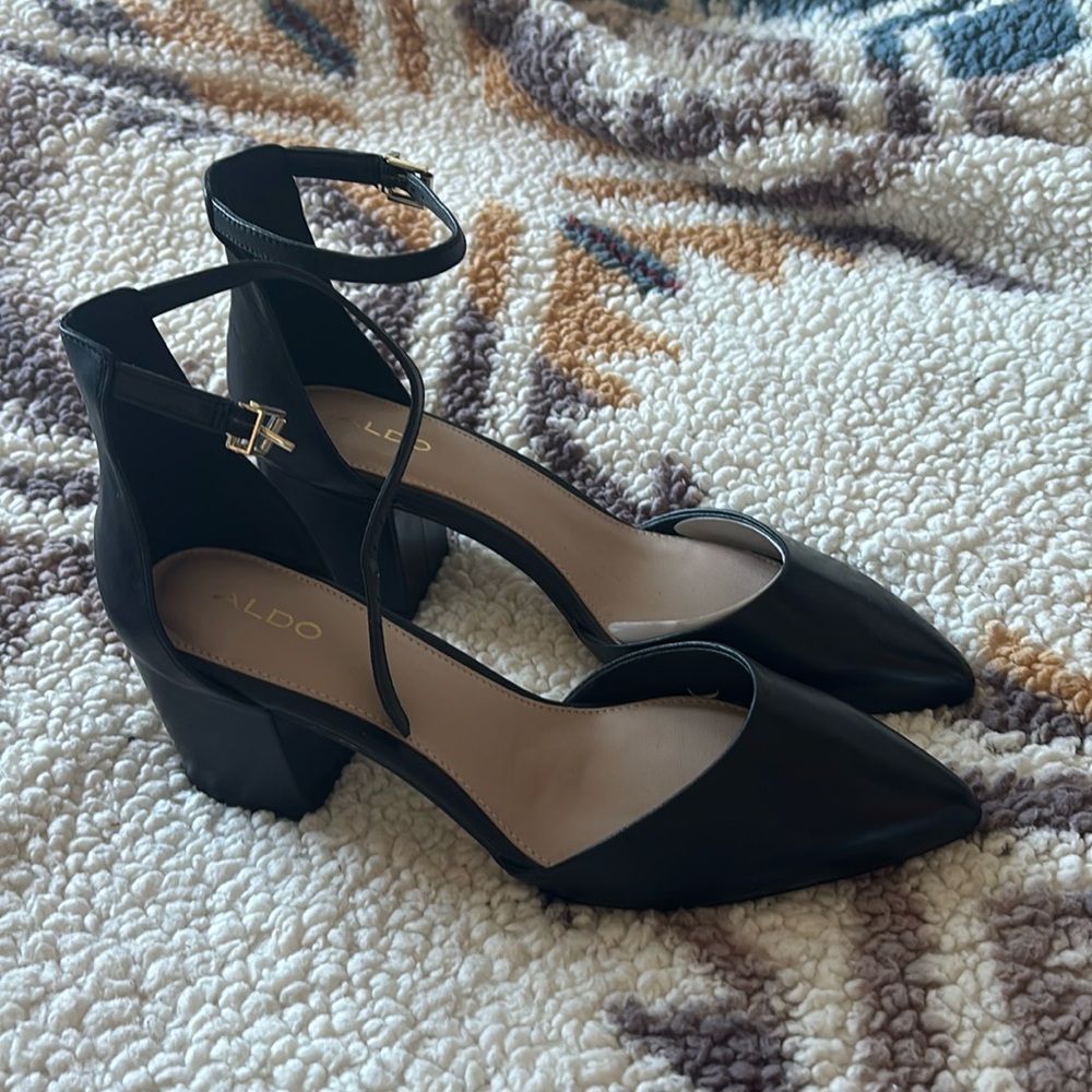 Black shoes brand new